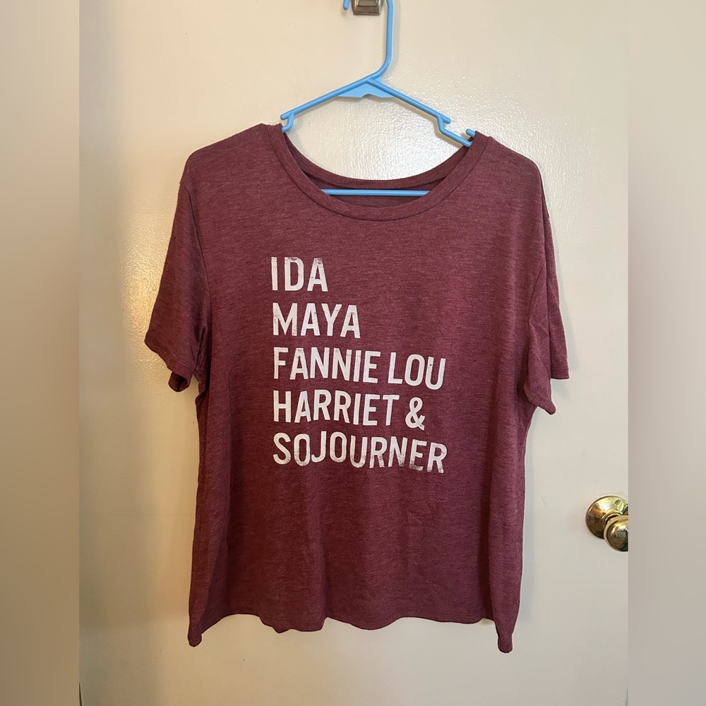 Women’s heroine tee